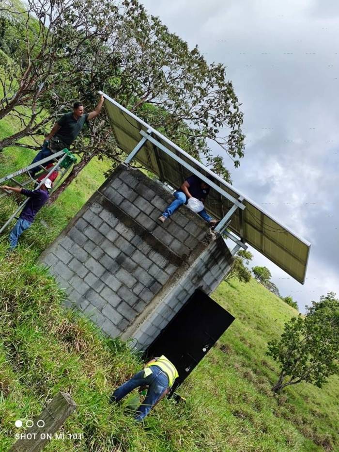 Jntech solar water solution