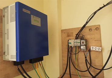 5-kVA-Solar-Offgrid-System in Kambodscha