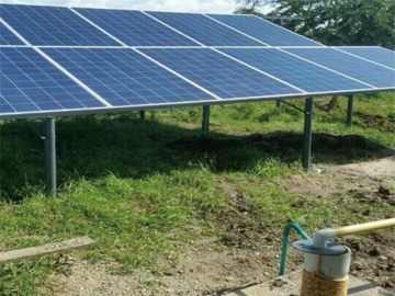 10 Sätze 2,2 kW Solarpumpensystem in Kolumbien