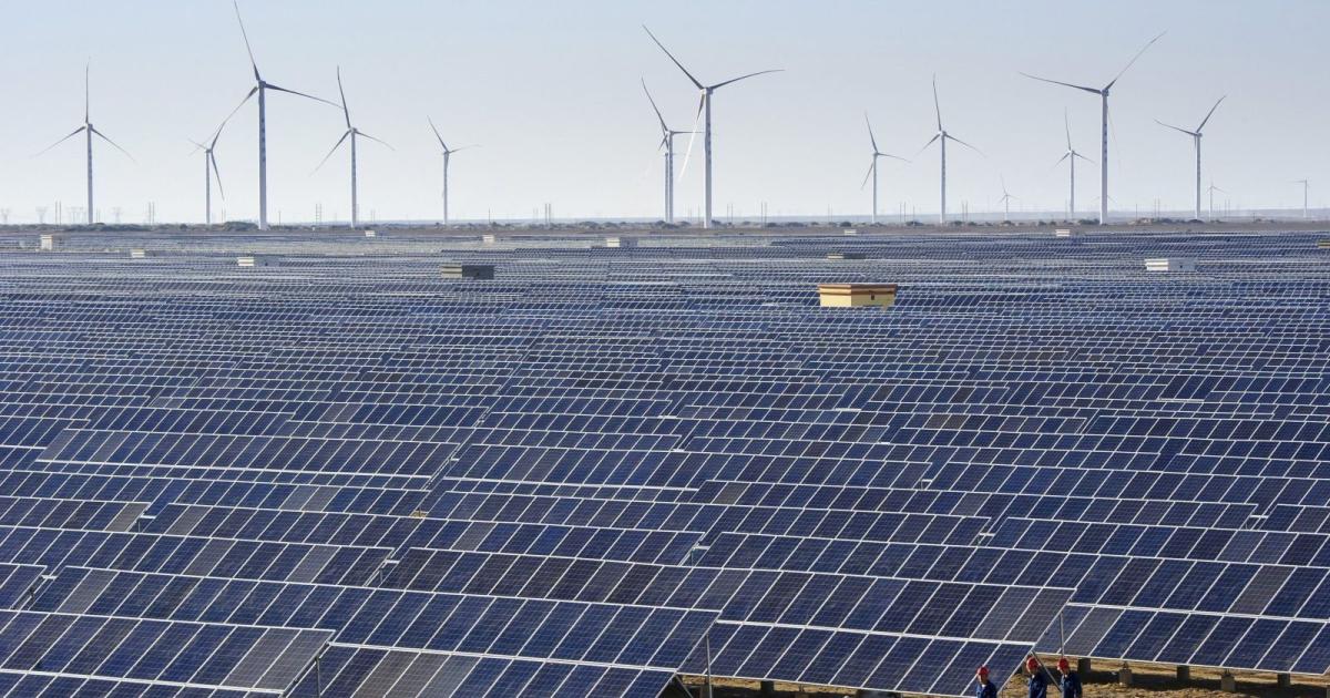 Indien lädt zur Ausschreibung eines 1,2-GW-Hybrid-Stromerzeugungsprojekts aus Solar- und Windenergie ein