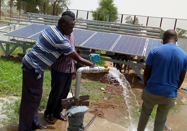13 Sätze 1,1-7,5 kW Solarpumpensystem im Sudan